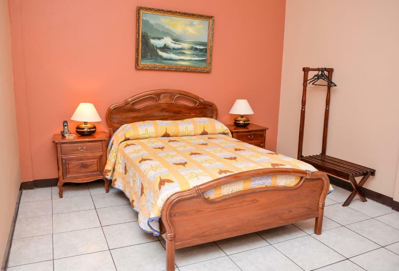 Hotel Olimpico En Quevedo المظهر الخارجي الصورة
